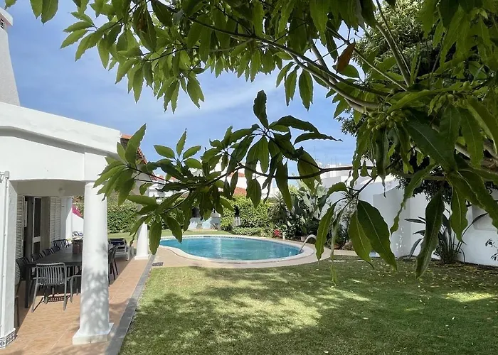 Solar - Private Pool - 12 Guests - Albufeira Villa