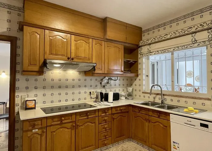 Solar - Private Pool - 12 Guests - * Albufeira